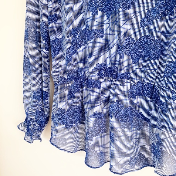 Women’s GUESS Blouse - Picture 5 of 6